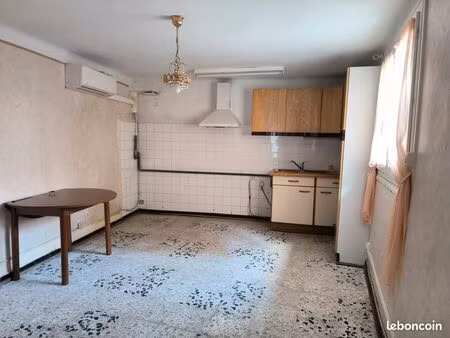 maison de village t3 d'environ 76 m2