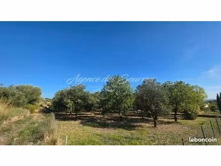 terrain 1490 m² tavernes