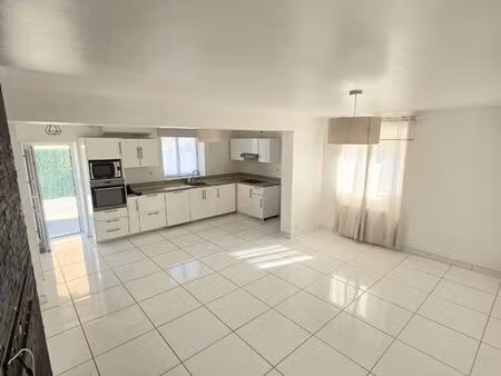 maison 3 pièces 72 m²