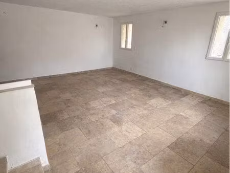 maison de village avec t2 attenant