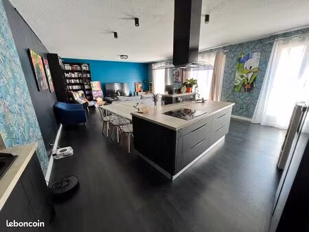 maison de ville hyper centre cusset