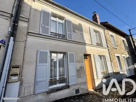 maison de ville 2 pièces 65 m²
