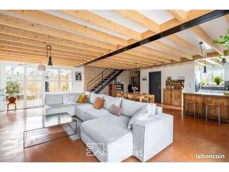 ferme 6 pièces 196 m²