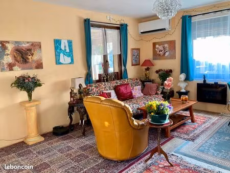 rdc d'une villa t4 à oraison