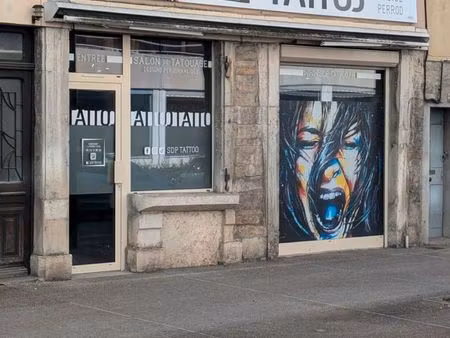 local commercial 60 m2