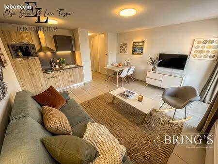 studio 1 pièce 30 m²