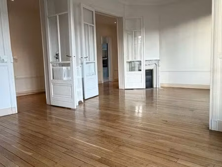 soissons tres beau 5 pieces centre avec garage