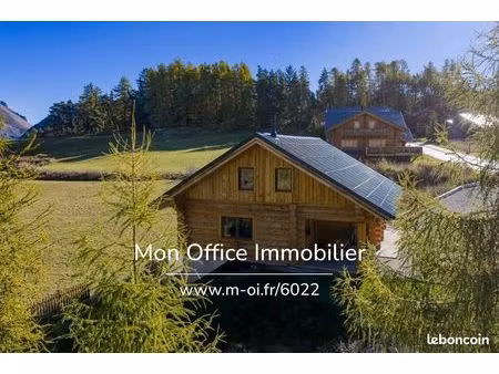 chalet 6 pièces 150 m²