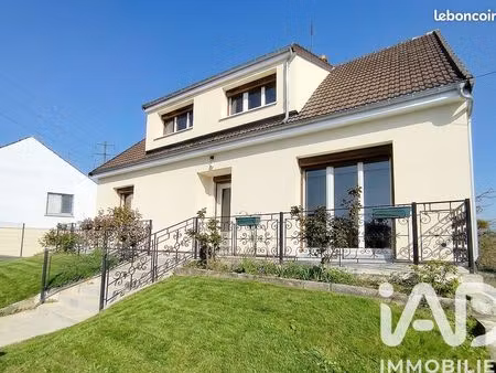 pavillon 6 pièces 195 m²