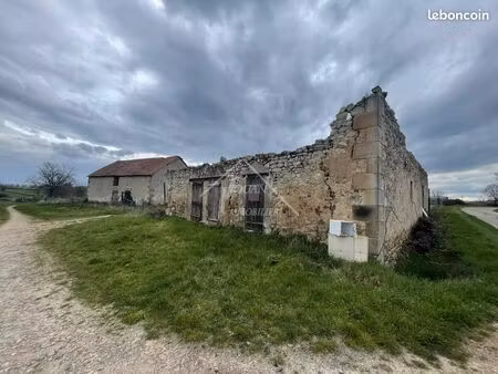 terrain 44600 m² ygrande