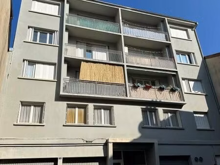 appartement 3 pièces 74 m²