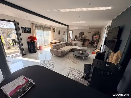 pavillon 5 pièces 125 m²