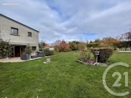 maison 5 pièces 153 m²