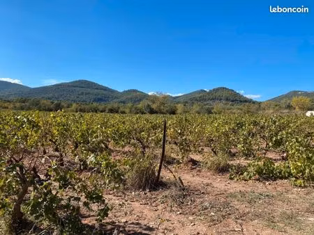 terrain 650 m² le castellet