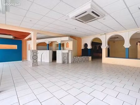 vente des murs – grand local commercial ~300 m² – ville gozet – rare à montluçon