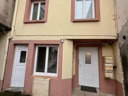 immeuble 3 pièces 175 m²