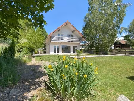 rare magnifique chalet lumineux  au calme - vue montagnes - terrasse 100 m²- sud - secteur