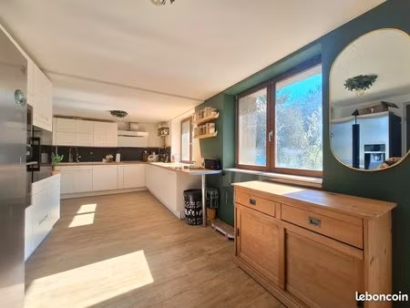 maison 5 pièces 128 m²