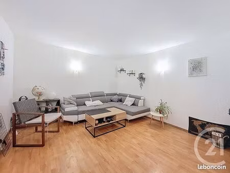 immeuble 183 m² remoncourt