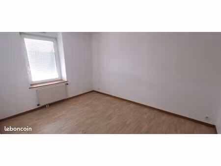 f3 avec place parking 2chambres