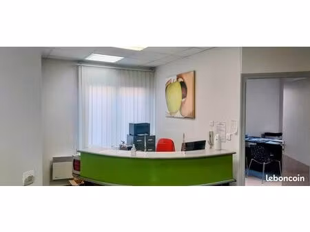 à louer – bureau pmr de 67 m² avec parking