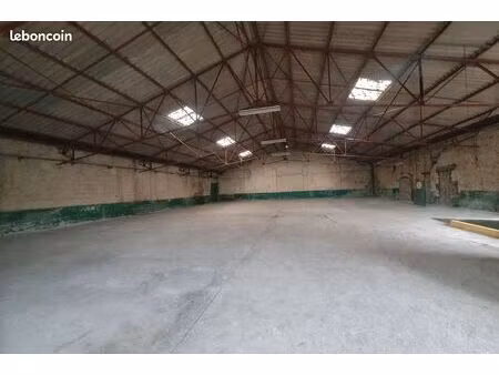 local commercial 450 m² mont d origny