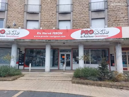 local commercial centre carignan