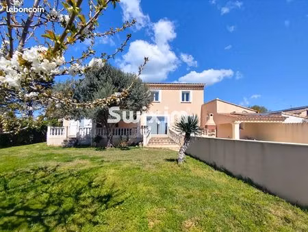 maison 5 pièces 166 m²