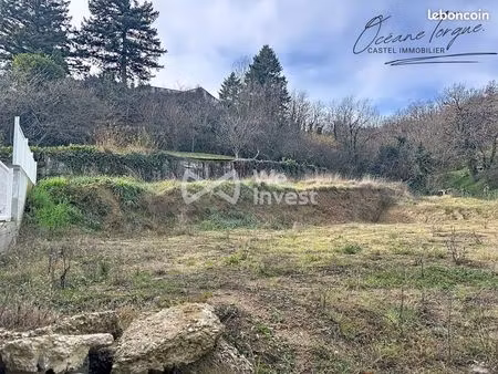terrain 677 m² sarras