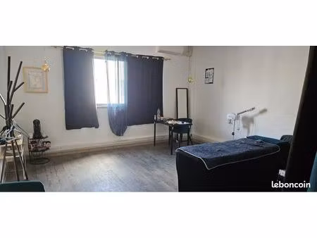 bureau  à louer à carrefour