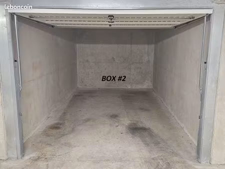 garage fermé - mougins tournamy jardins des sens