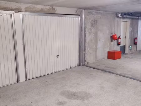 location garage 14m2