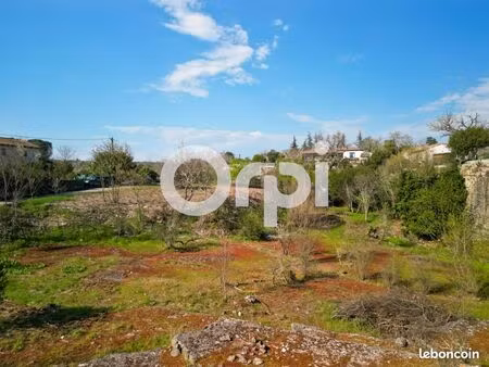 terrain 3 905 m² ruoms