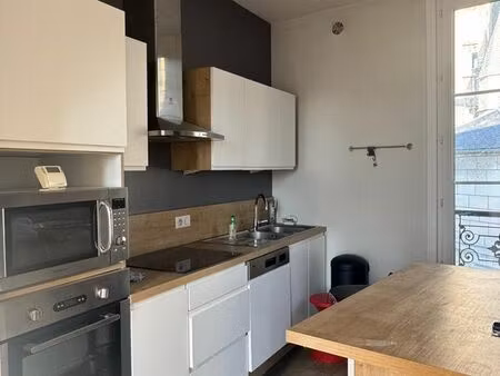 appartement rénové centre ville