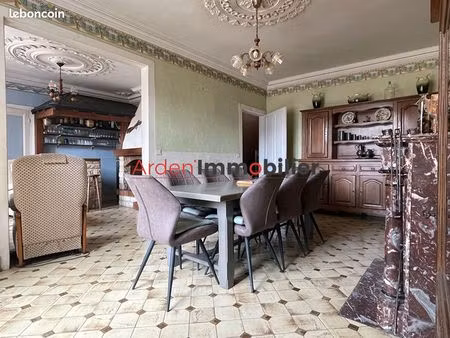 maison 8 pièces 191 m²