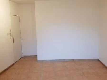 vends appartement 42 m2
