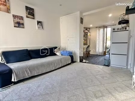 immeuble 8 pièces 170 m²