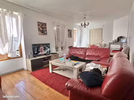 immeuble 8 pièces 180 m²
