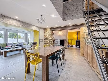 maison 6 pièces 190 m²