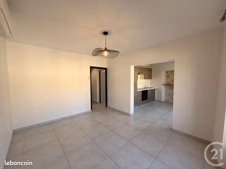 maison 4 pièces 55 m²