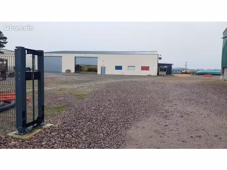 a louer batiment de stockage sud de caen 900m2 neuf 4850 du m2 par an avec bureau hauteur 