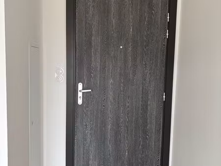 apparemment à vendre