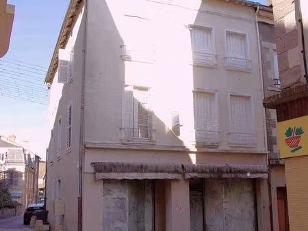 immeuble à fort potentiel  centre ville  toute commodité à proximité