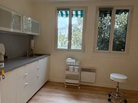 local professionnel enghien-les-bains