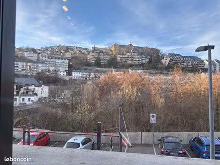 local commercial / bureaux