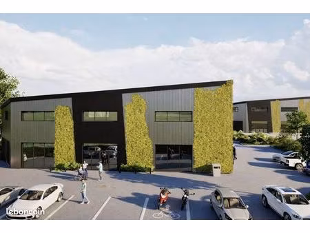 local commercial 531 m² – emplacement n°1 – onet-le-château