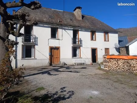 vente ancien corps de ferme