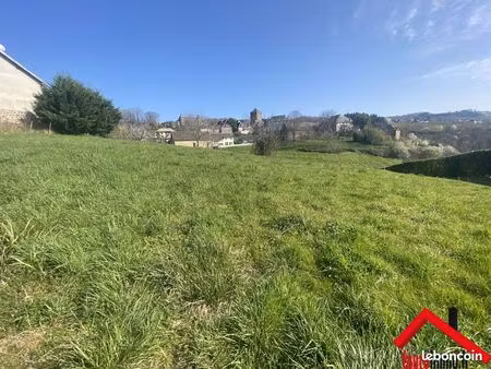 terrain 1589 m² voutezac