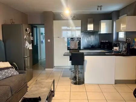 appartement rdc 2 pièces 50m²