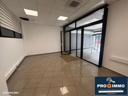 local 105 m² saint-denis